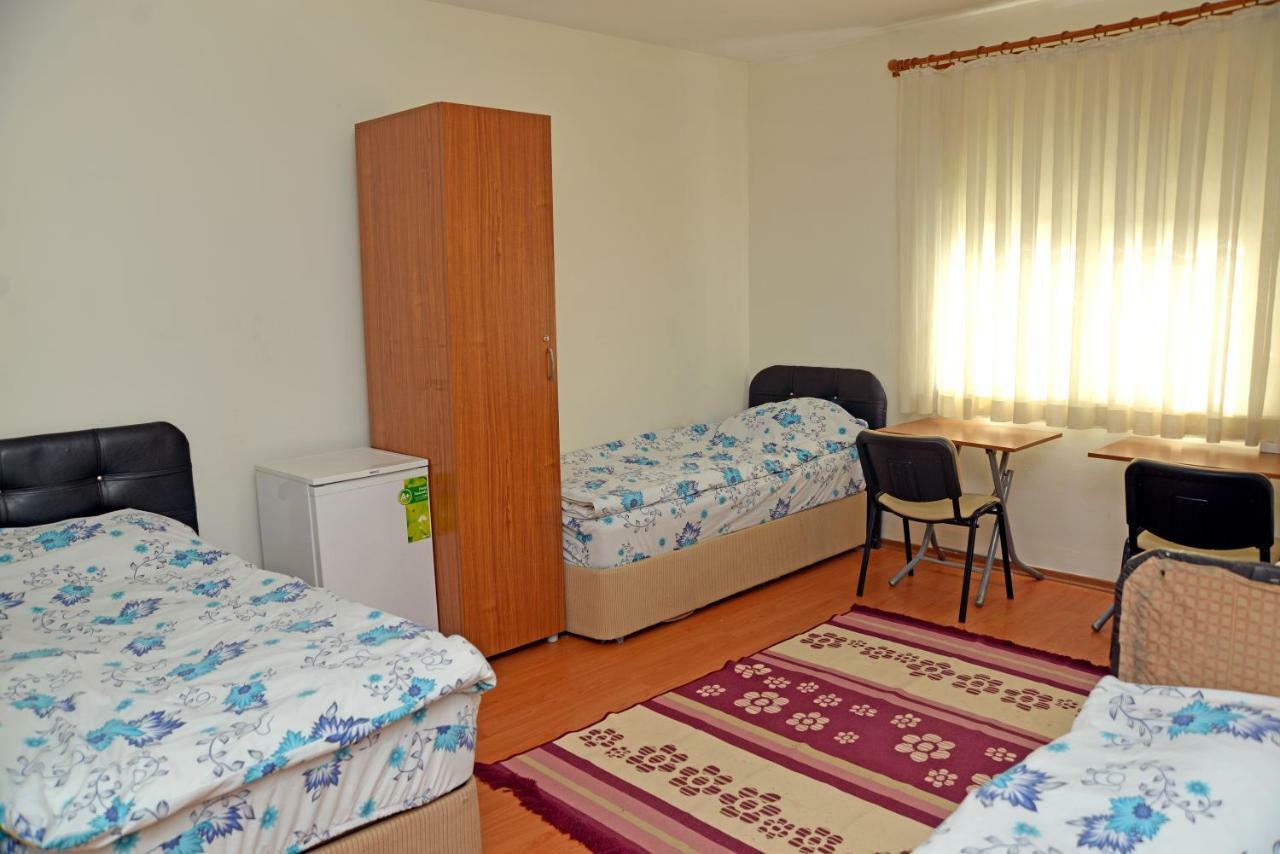 Vatan Yurt Hostel Istanbul Ngoại thất bức ảnh